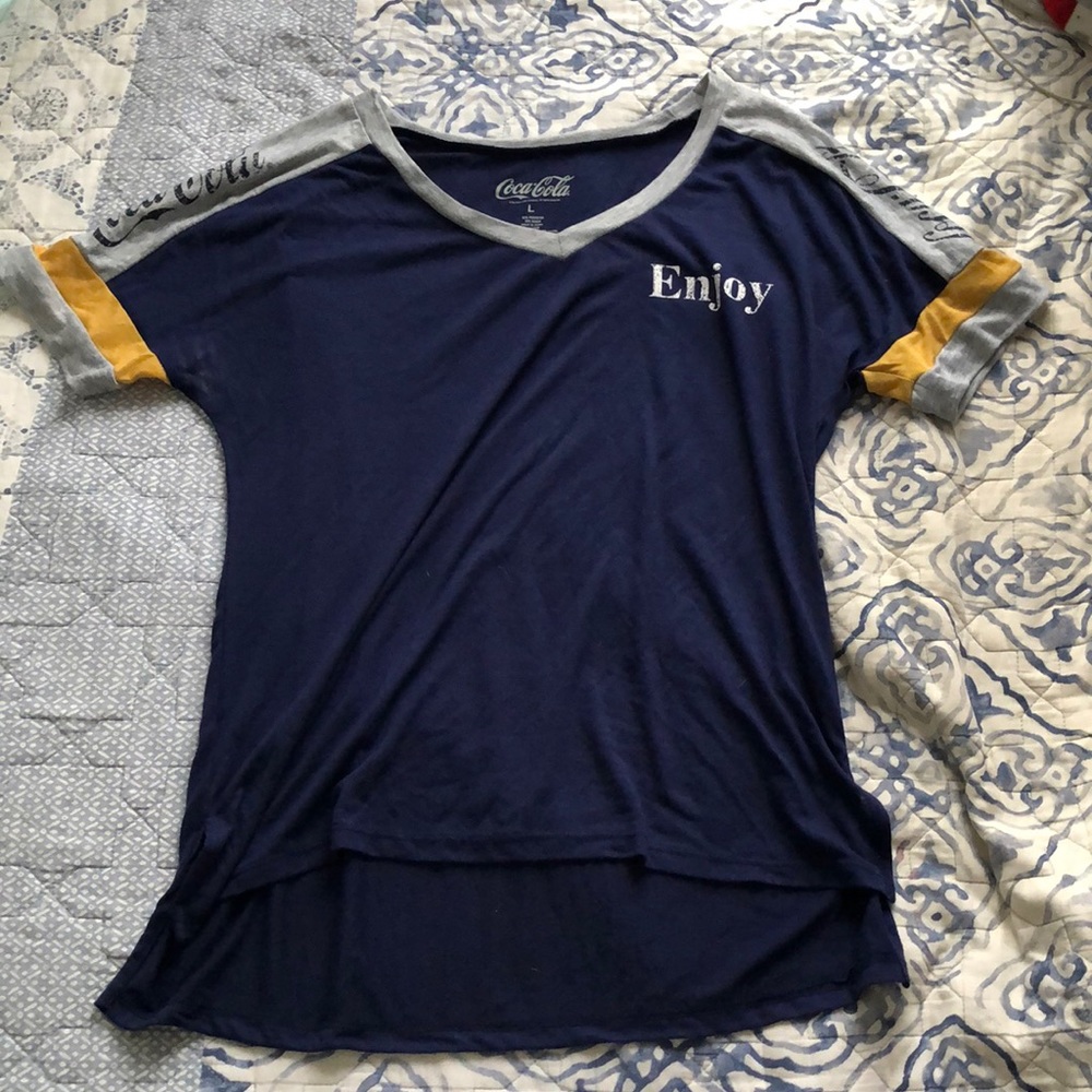 coca cola shirt
